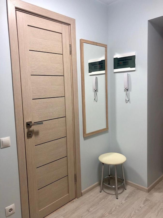 Stylish And Comfortable Apartment In The Center Czerkasy Zewnętrze zdjęcie